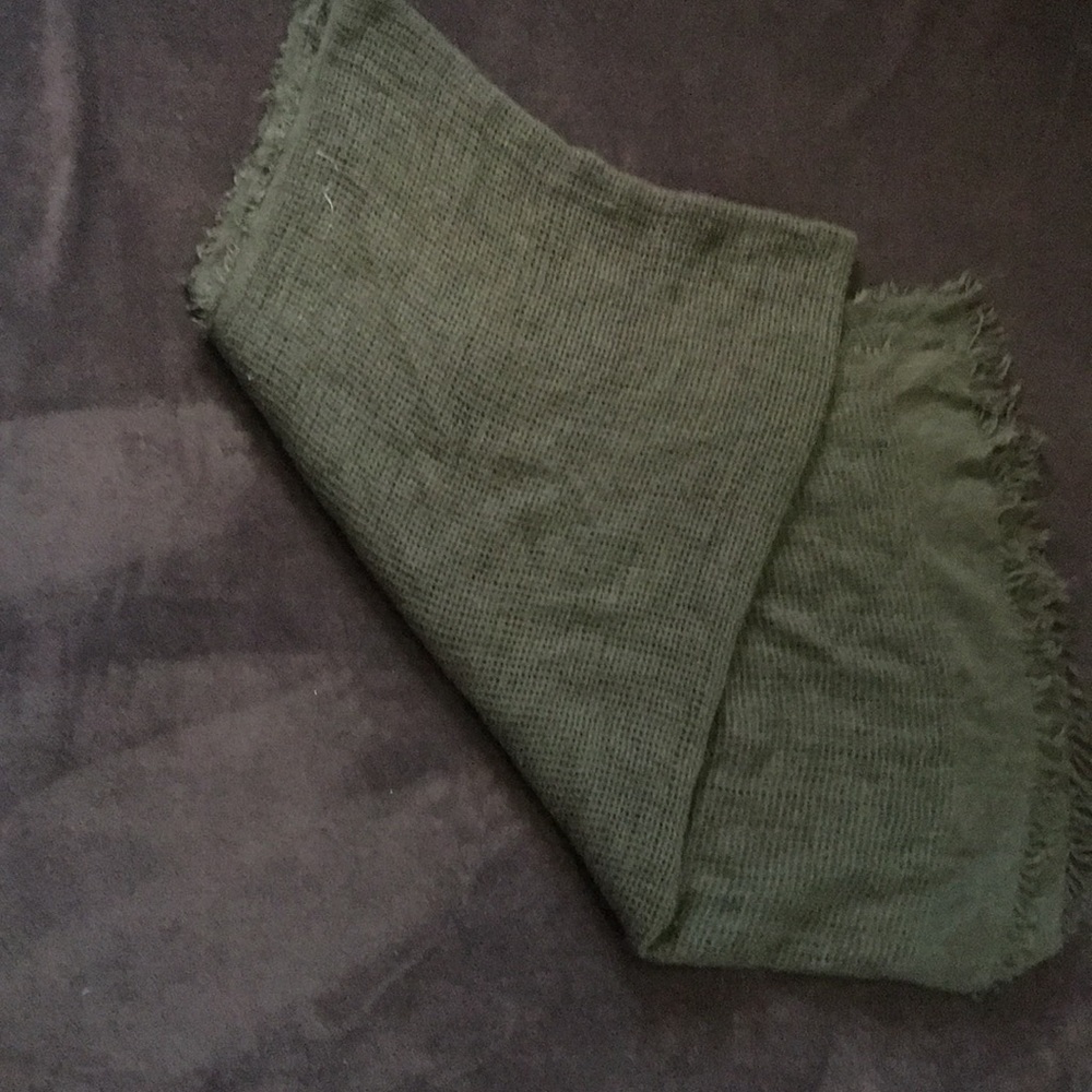 Large green knit scarf